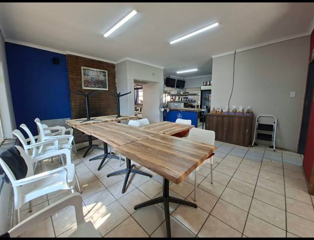 250M² RESTAURANT FOR SALE IN THREE RIVERS